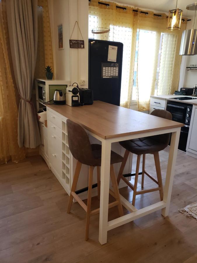 Maison Du Bonheur 2 A Troyes Logement Entier Avec Parking Kültér fotó