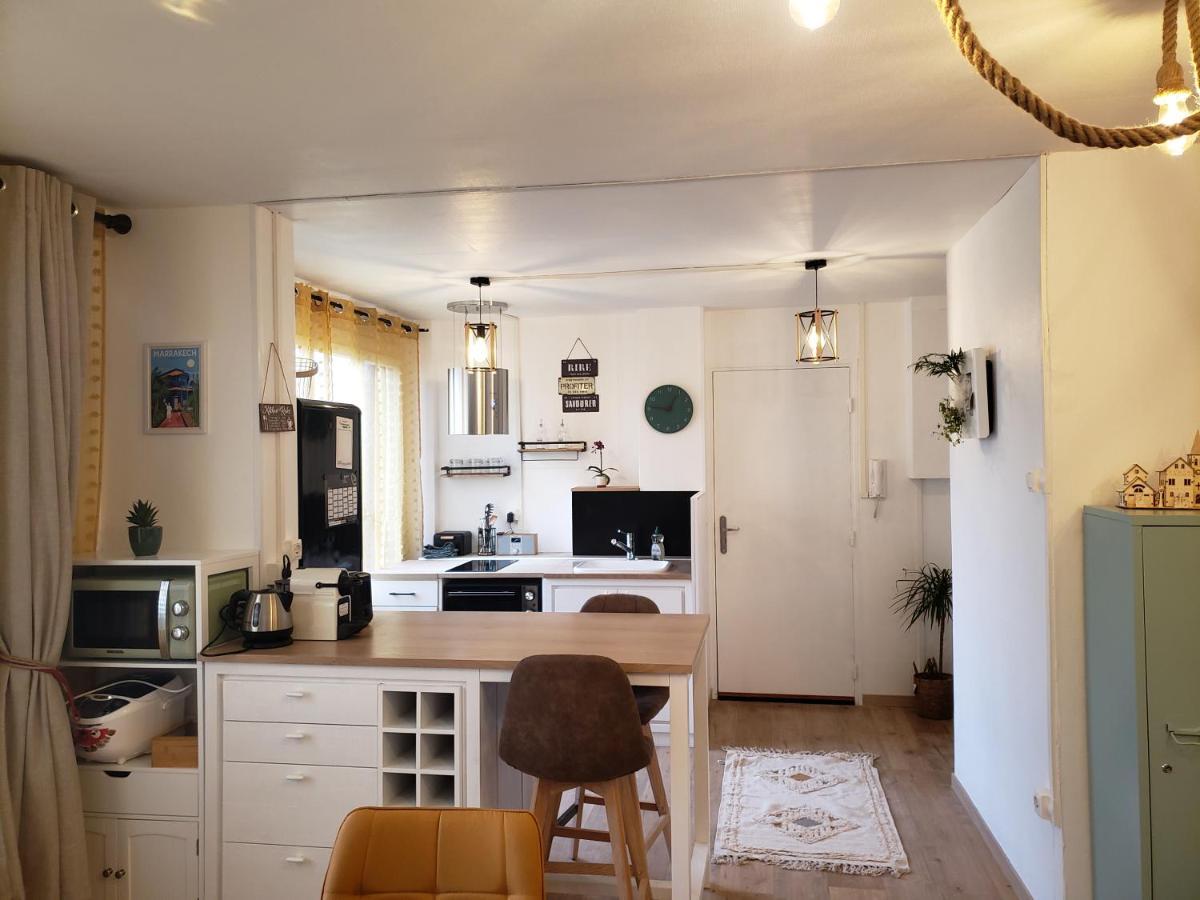 Maison Du Bonheur 2 A Troyes Logement Entier Avec Parking Kültér fotó